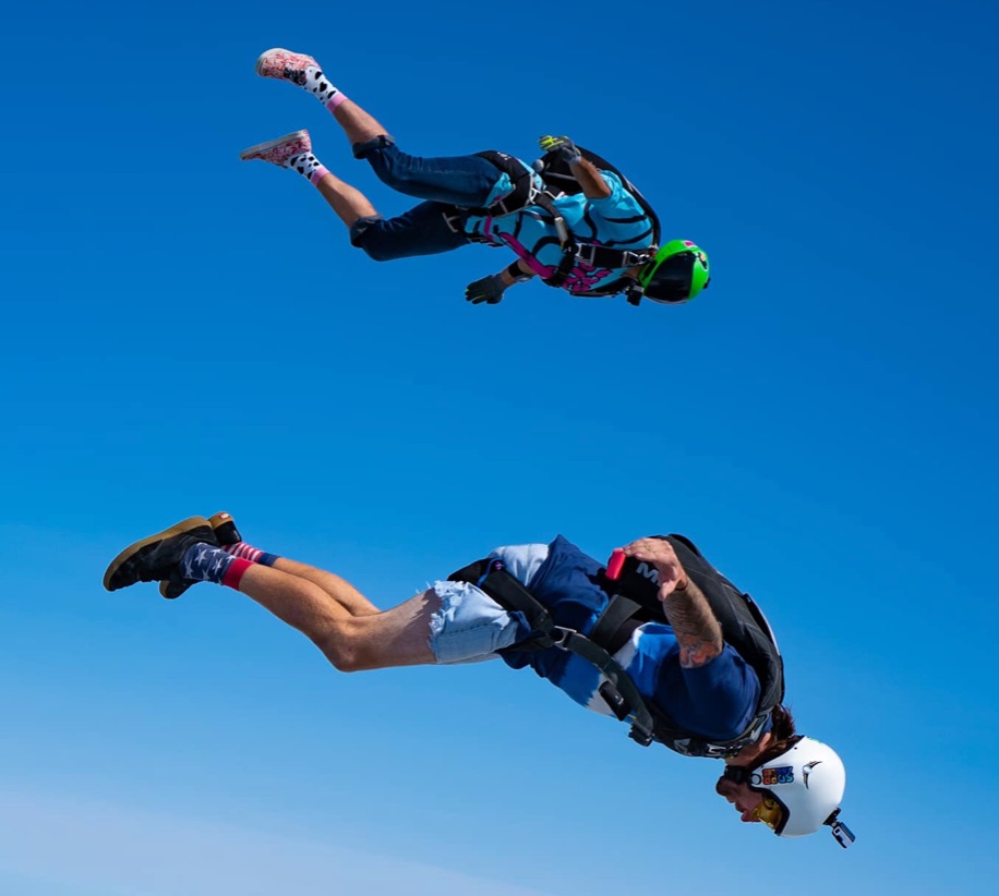 Skydiving extreme sport